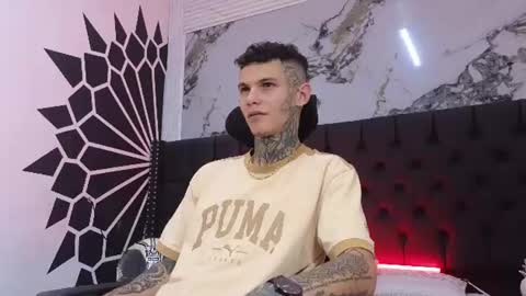 Paulo online show from 07/24/26, 04:43