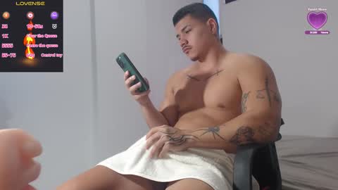 Paulo online show from 03/24/26, 01:38