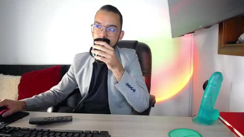 Snapshot of paulodasilva_ chatting on 04/14/26, 01:17 Paulo Da Silva online show from 04/14/26, 01:17