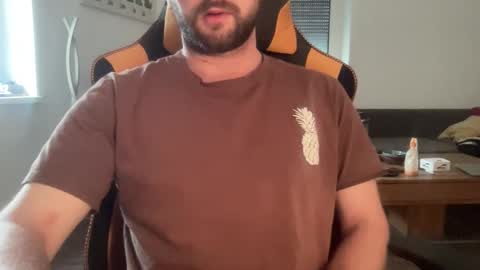 love bush online show from 10/12/25, 07:40