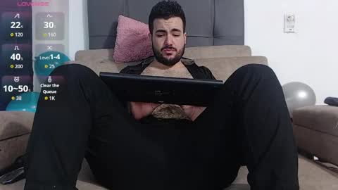 Snapshot of paulsprominence_25 chatting on 05/17/26, 03:08 Paul Roman online show from 05/17/26, 03:08