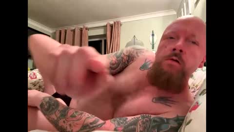 paulyb445 online show from 02/22/26, 07:34