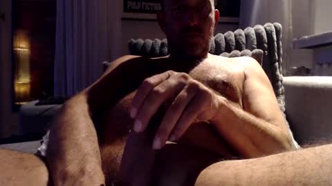 Snapshot of pawelito123 chatting on 01/11/25, 12:33 Ben online show from 01/11/25, 12:33