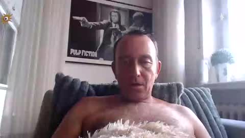 Snapshot of pawelito123 chatting on 02/16/25, 03:38 Ben online show from 02/16/25, 03:38