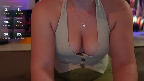pawg_official online show from 09/22/25, 12:23