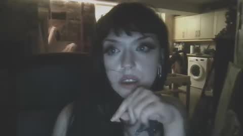 pawggersgoth online show from 10/11/25, 04:12