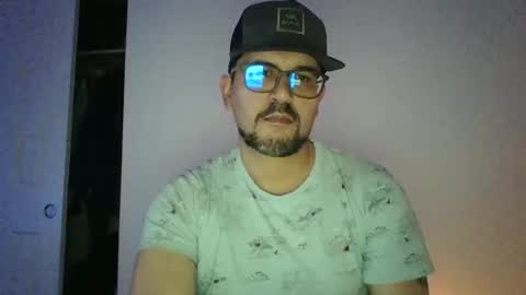 pawgpusslover online show from 11/18/25, 04:39