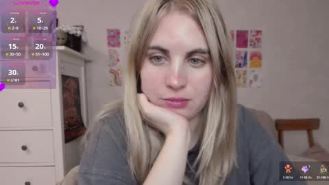 Snapshot of pawwsup1 chatting on 01/17/25, 11:38 Allisses online show from 01/17/25, 11:38