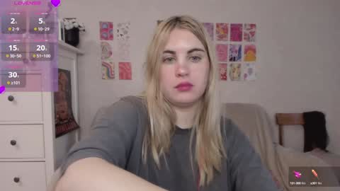 Snapshot of pawwsup1 chatting on 02/08/25, 12:06 Allisses online show from 02/08/25, 12:06