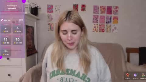 Snapshot of pawwsup1 chatting on 02/10/25, 07:28 Allisses online show from 02/10/25, 07:28