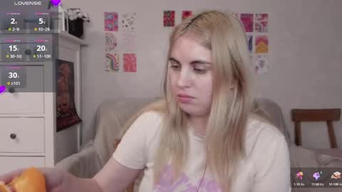 Snapshot of pawwsup1 chatting on 03/01/25, 07:15 Allisses online show from 03/01/25, 07:15