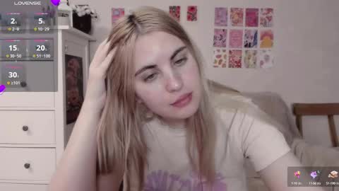 Snapshot of pawwsup1 chatting on 03/09/25, 07:05 Allisses online show from 03/09/25, 07:05