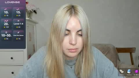 Snapshot of pawwsup1 chatting on 10/26/25, 10:21 Allisses online show from 10/26/25, 10:21