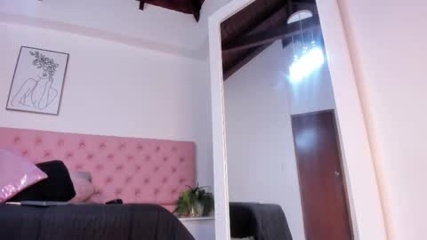 Snapshot of paytonferrara_ chatting on 10/02/25, 07:26 PaytonFerrara online show from 10/02/25, 07:26