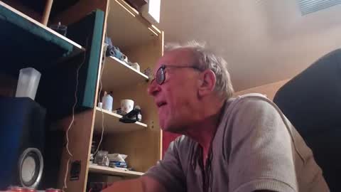 pc8474408 online show from 10/11/25, 11:09