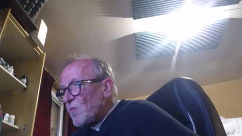 pc8474408 online show from 04/17/26, 06:33