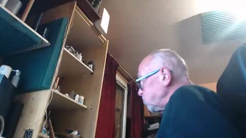 pc8474408 online show from 04/19/26, 10:01