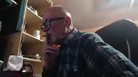 pc8474408 online show from 04/23/26, 12:29