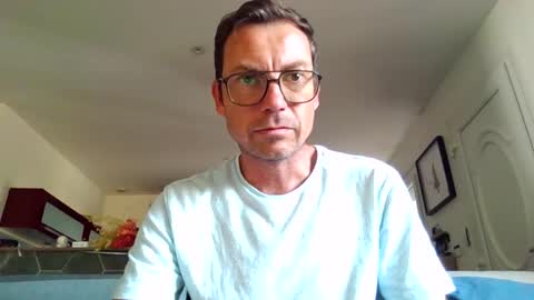 Snapshot of pchittt chatting on 10/14/25, 11:44 pchittt online show from 10/14/25, 11:44