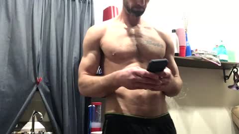 Hung sung Hero online show from 12/17/24, 01:50