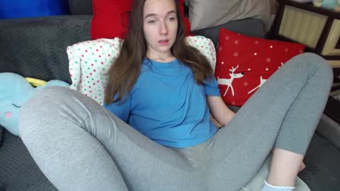 FOUNTAIN SQUIRT online show from 12/25/24, 04:54