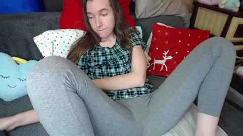 FOUNTAIN SQUIRT online show from 12/31/24, 10:48