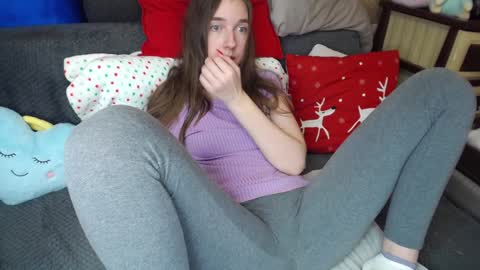 FOUNTAIN SQUIRT online show from 01/13/25, 01:17