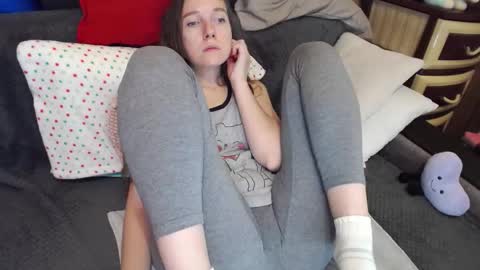 FOUNTAIN SQUIRT online show from 10/01/25, 05:46