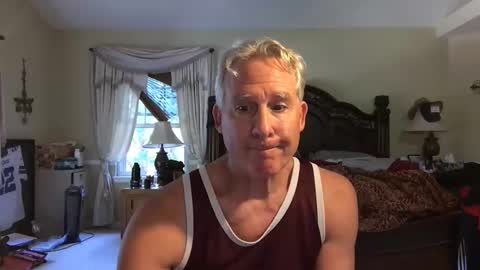 peacemakerone1 online show from 09/30/25, 05:40