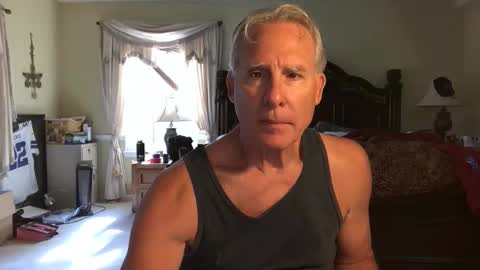 peacemakerone1 online show from 10/21/25, 07:03