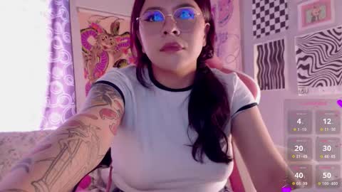  P E A C H   online show from 09/30/25, 06:46