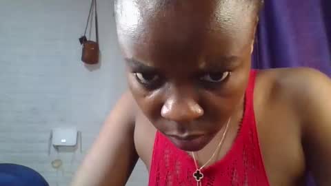 peach_melbah online show from 04/21/26, 08:44