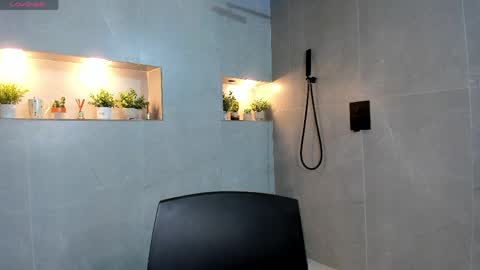 Briana online show from 04/10/26, 01:27