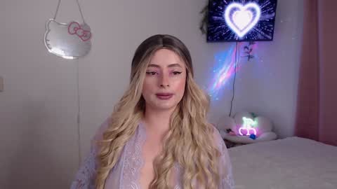 Snapshot of peacherry_ chatting on 01/28/25, 01:08 peacherry_ online show from 01/28/25, 01:08