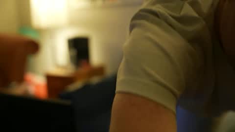 peachespunkins online show from 11/22/25, 04:33