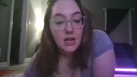 Snapshot of peachesxcx chatting on 01/11/26, 12:59 Peaches online show from 01/11/26, 12:59