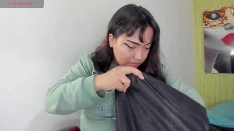 Peachy   online show from 04/17/26, 05:10