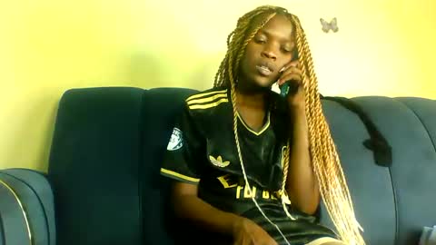 peachie online show from 09/10/25, 09:59