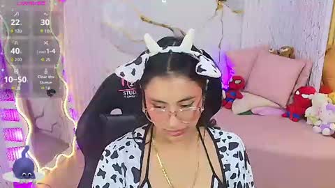 Snapshot of peachy_tay chatting on 06/11/26, 11:30 peachy_tay online show from 06/11/26, 11:30