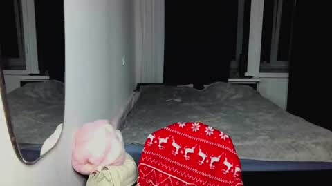 Peachy online show from 01/18/25, 02:36