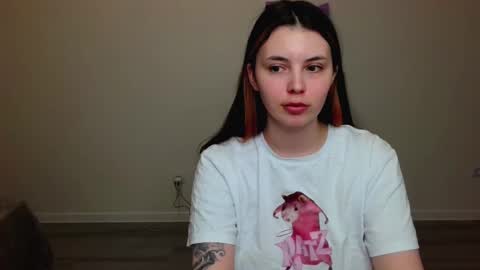 Peachy online show from 03/01/25, 05:49