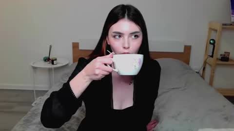 Peachy online show from 03/04/25, 12:07