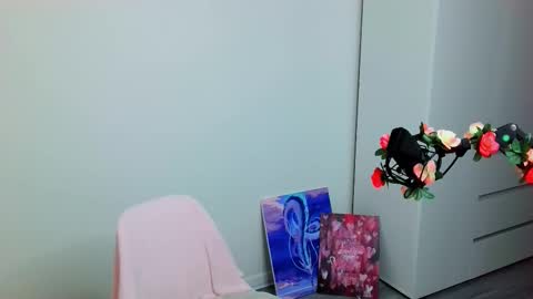 Peachy online show from 12/19/25, 04:25