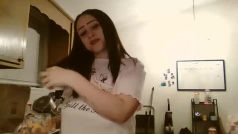 peachyhoneydrip online show from 04/24/26, 05:10