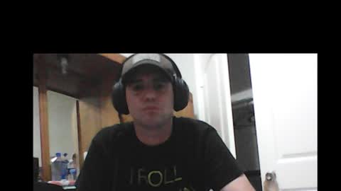 Snapshot of peachz_n_cream chatting on 12/28/24, 06:06 peachz_n_cream online show from 12/28/24, 06:06