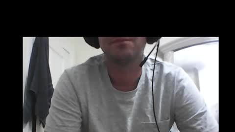 Snapshot of peachz_n_cream chatting on 01/19/25, 01:32 peachz_n_cream online show from 01/19/25, 01:32