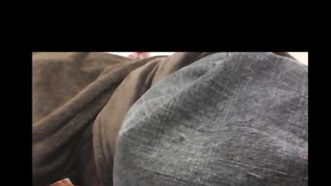 Snapshot of peachz_n_cream chatting on 01/21/25, 02:37 peachz_n_cream online show from 01/21/25, 02:37