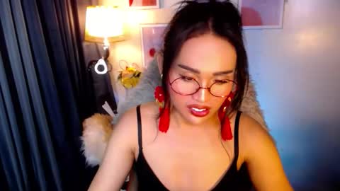 Snapshot of peakaboo_xx chatting on 06/04/26, 07:25 Angel Creamdensada online show from 06/04/26, 07:25