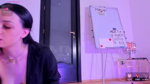 Snapshot of peanaughty chatting on 03/02/26, 01:29 Kate online show from 03/02/26, 01:29