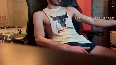 peanutmikk online show from 04/02/26, 04:04